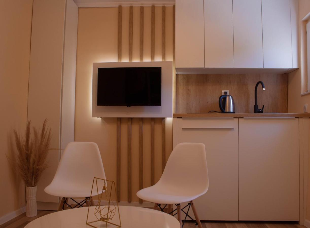Luxury Studio Apartment โมสตาร์ ภายนอก รูปภาพ